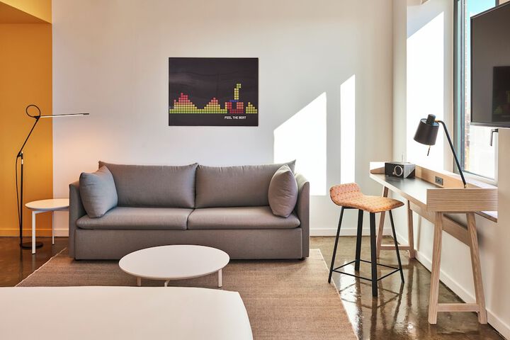 Room 20 of 50