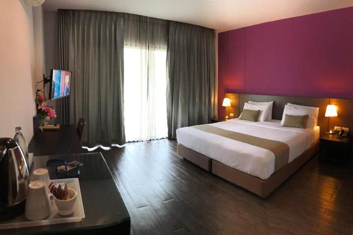 Room 16 of 65