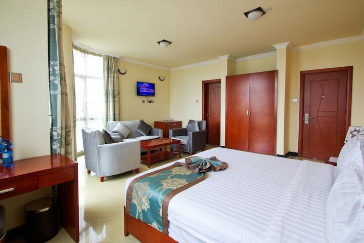 Room 8 of 49