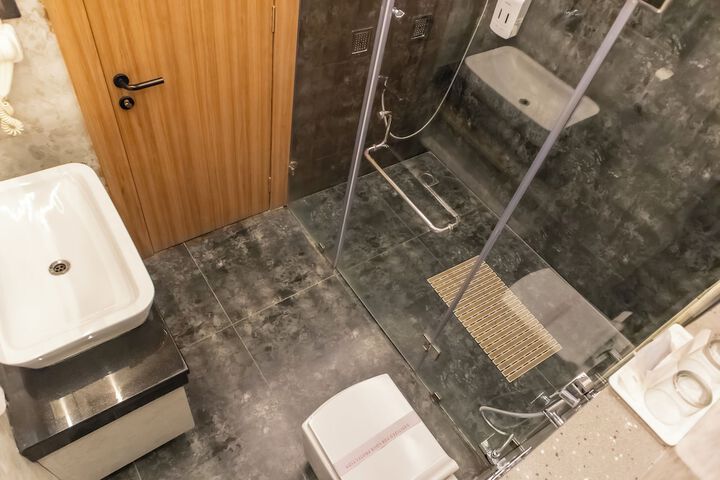 Room 168 of 221