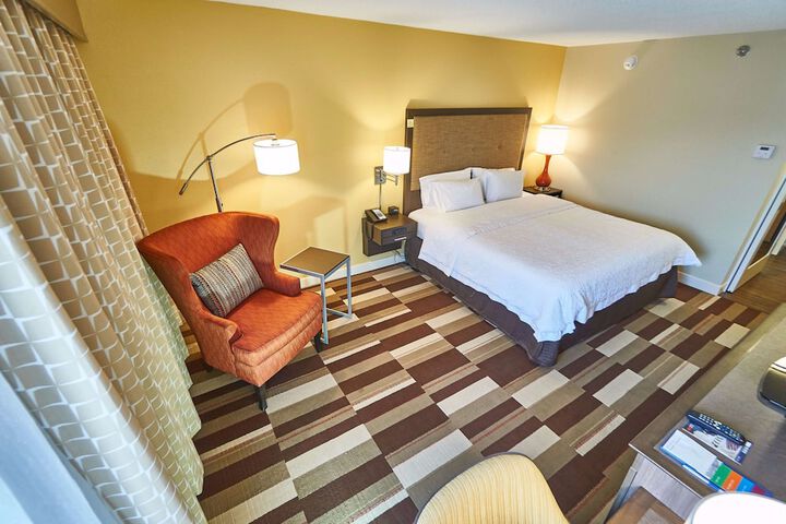 1 King Bed with Refrigerator, Microwave (22 of 33)