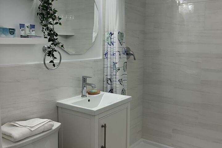 Clean Restrooms