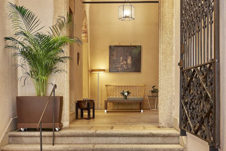 Lobby Photos