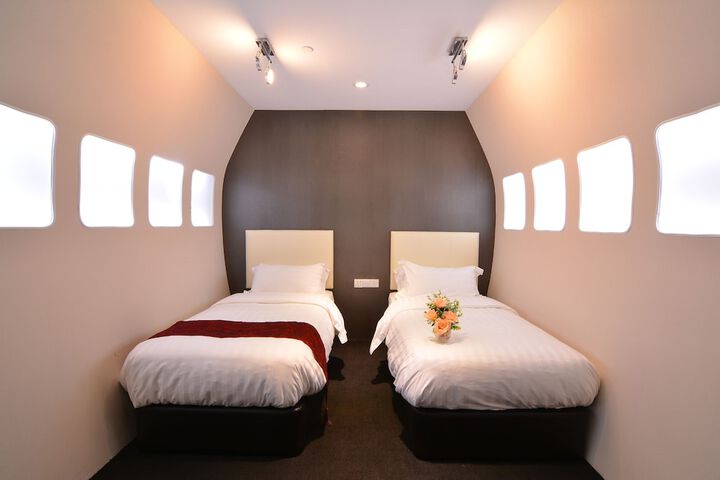 Room 20 of 83