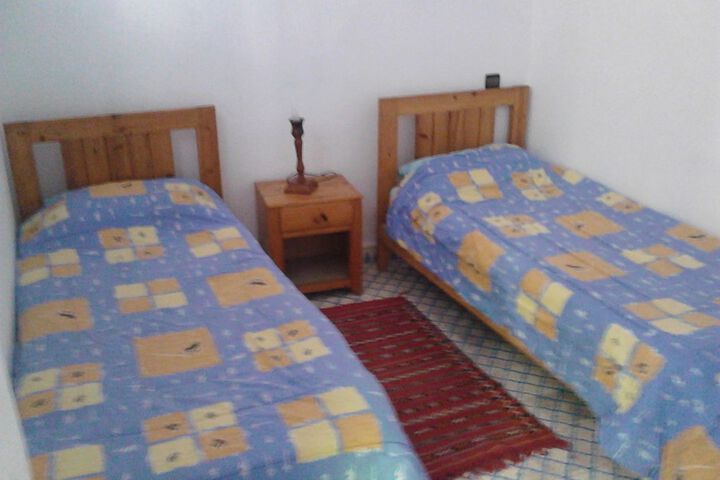 Room 3 of 48
