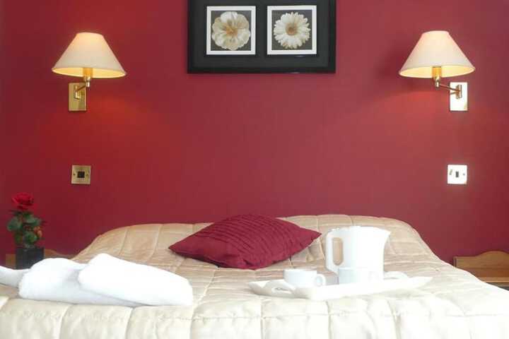 Room 2 of 52