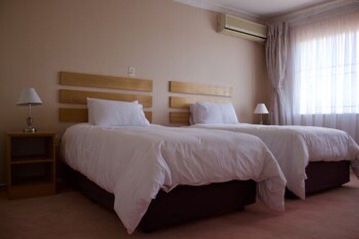 Room 15 of 17