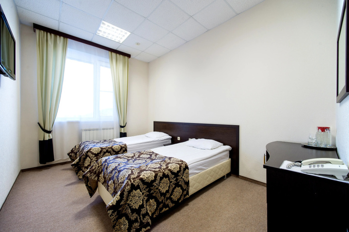 Room 15 of 21