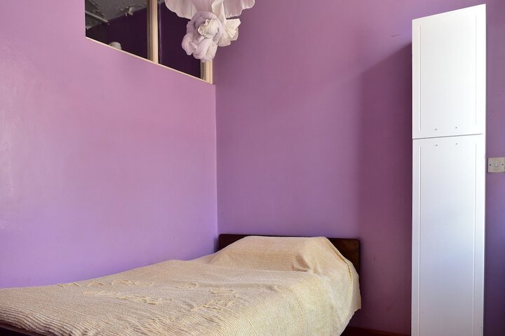 Room 5 of 23
