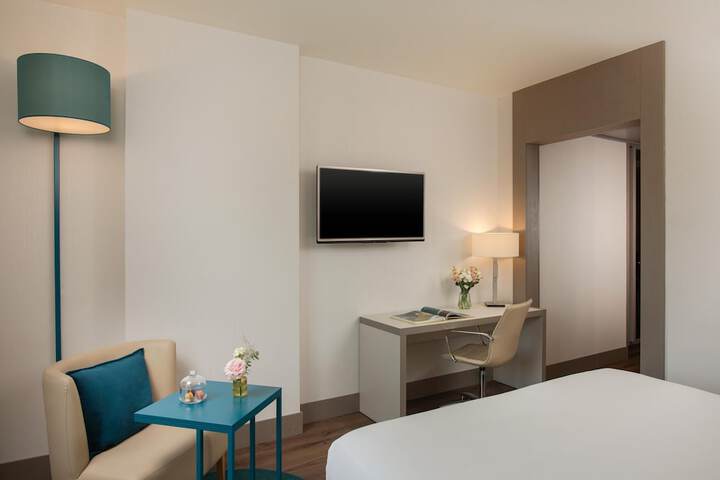 Room 20 of 84