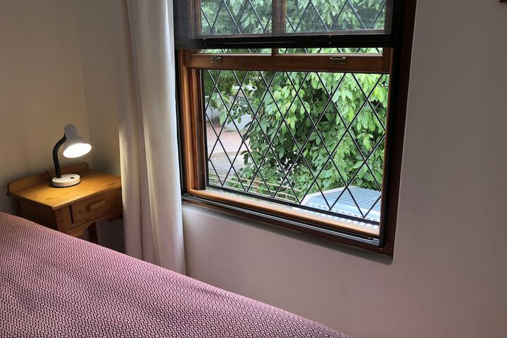 Room 50 of 103