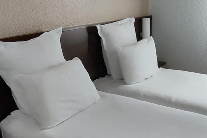Room 21 of 58