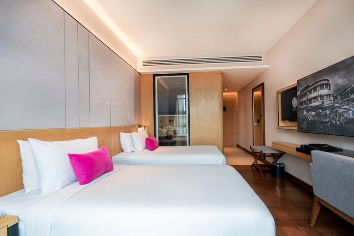 Room 19 of 58