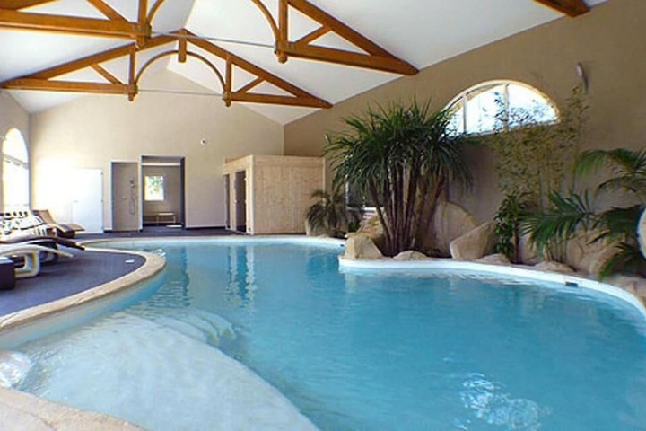 Pool 19 of 58