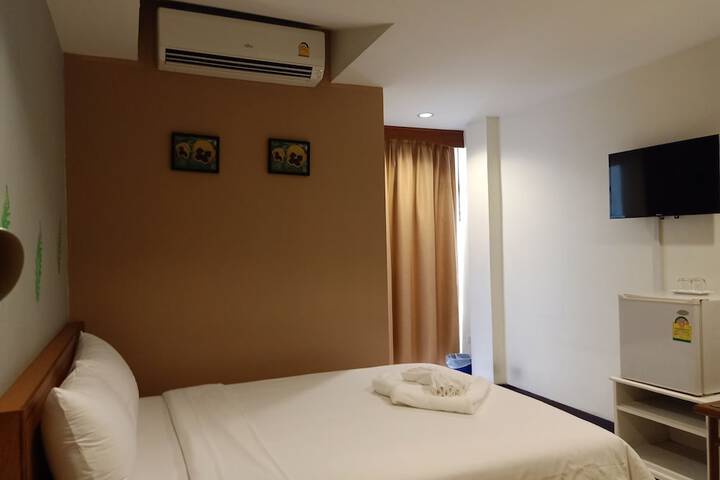 Room 22 of 87