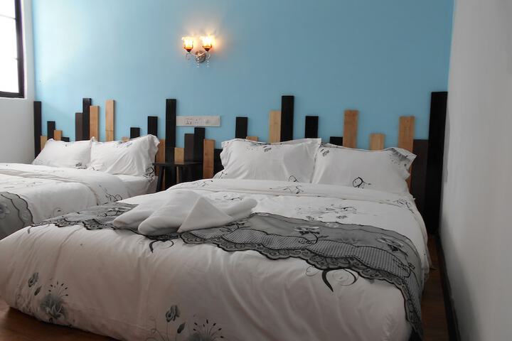Room 14 of 51