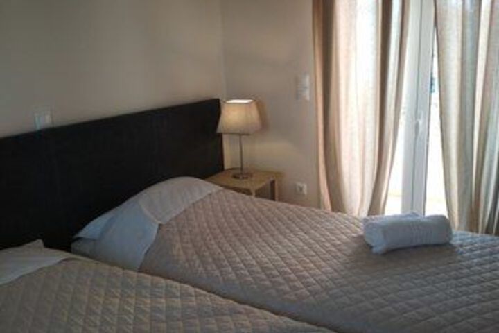 Room 14 of 22