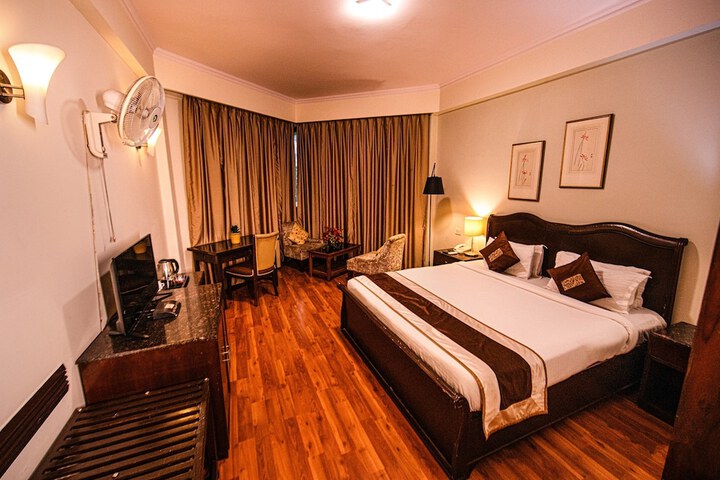 Fabhotel Prime Luxera