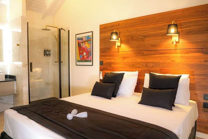 Room 16 of 164