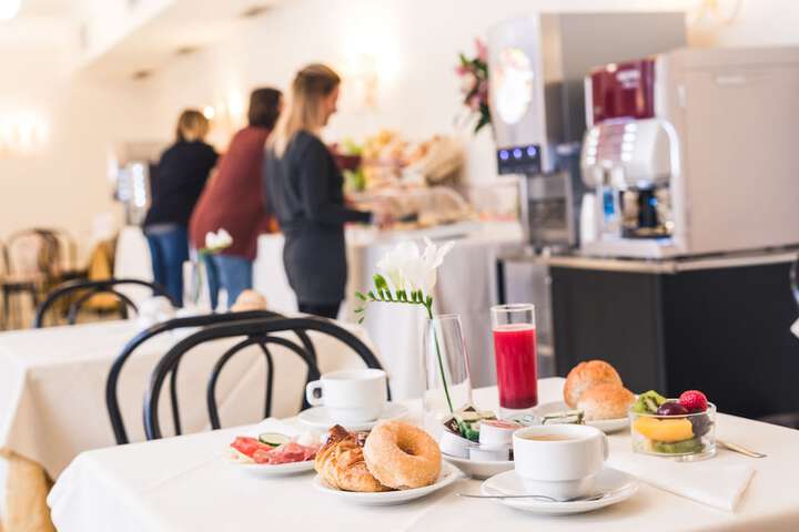 Breakfast/Coffee Service 32 of 34