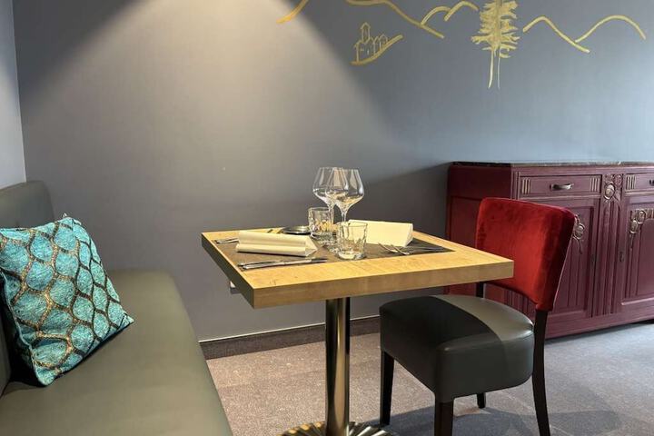 Dining 113 of 139