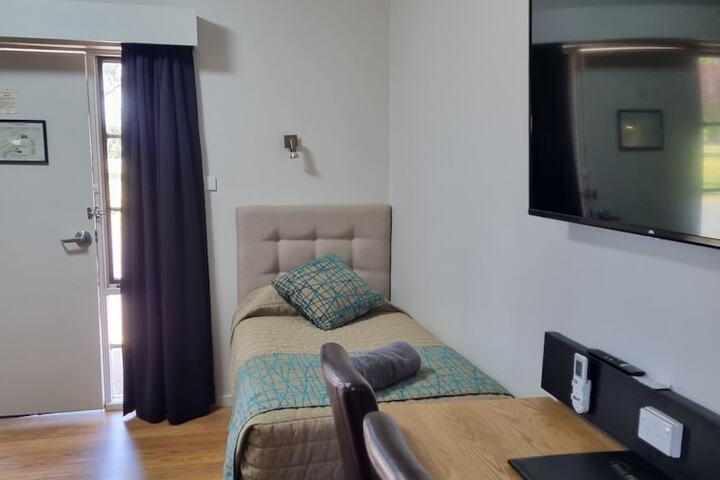 Room 7 of 55