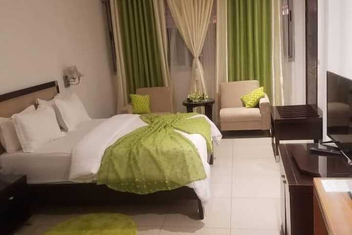 Room 37 of 50