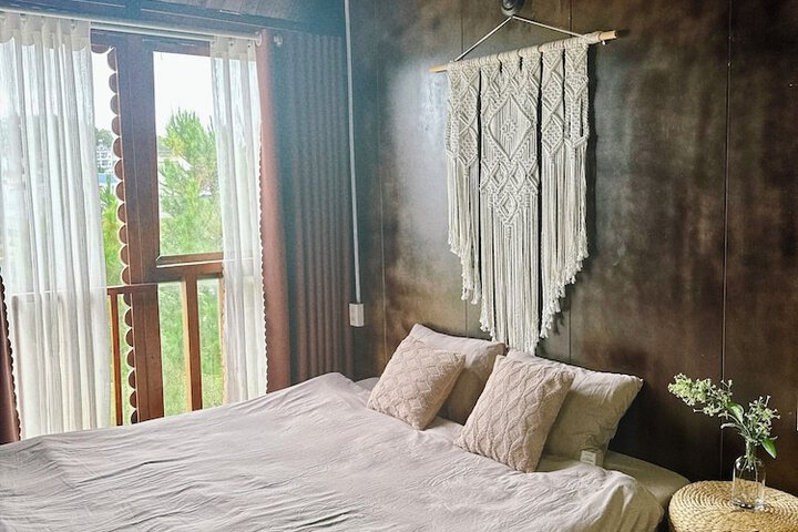 Room 15 of 31