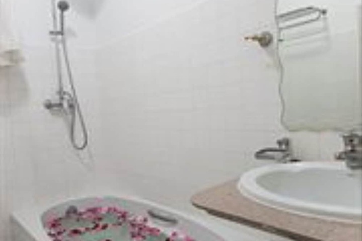 Bath Photo
