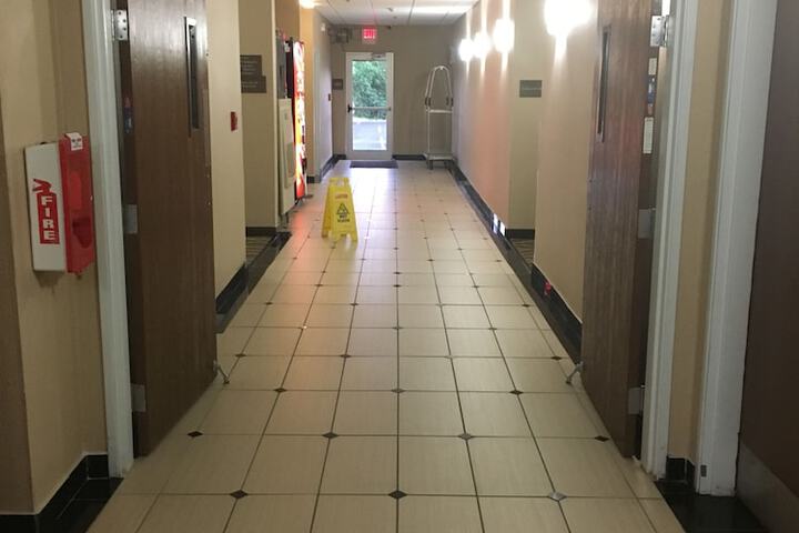 Ballroom/Hall 150 of 213