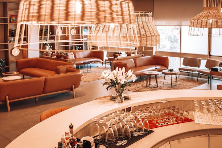 Lounge 59 of 73