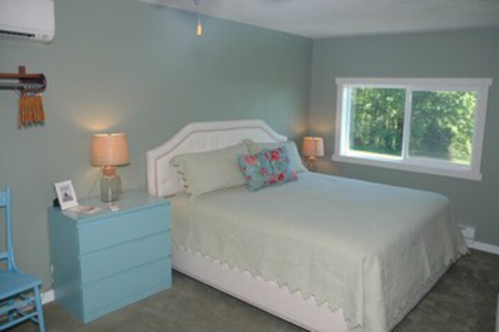 Room 152 of 250