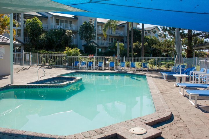 Pool 39 of 57