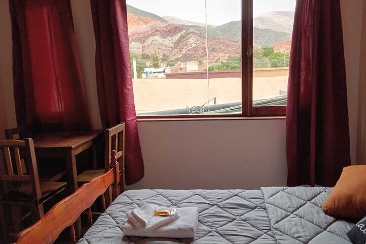 Room 16 of 32