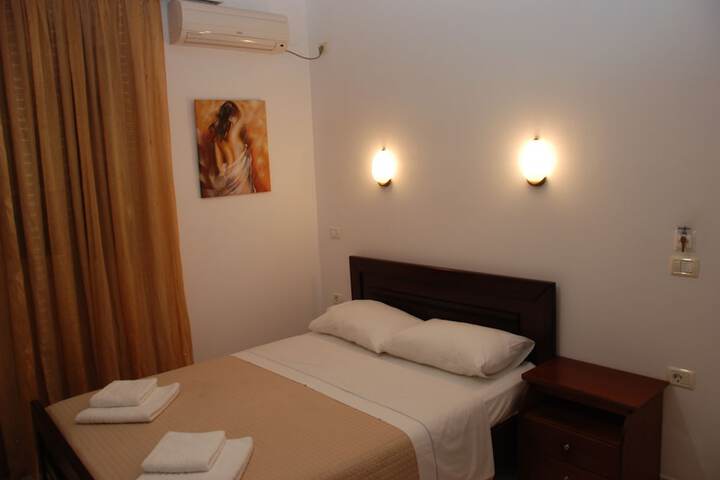 Room 29 of 47