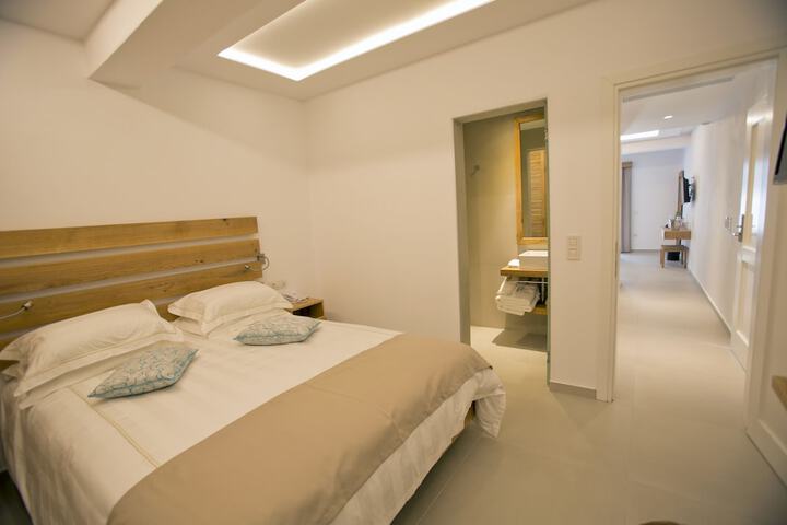 Room 6 of 85