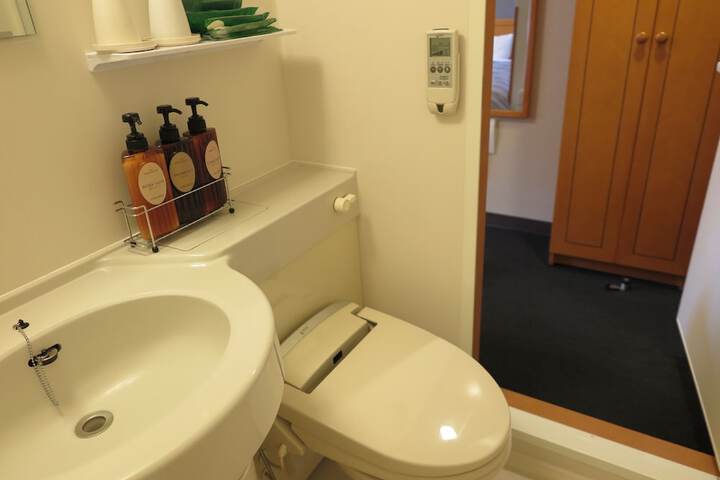 Room 20 of 47