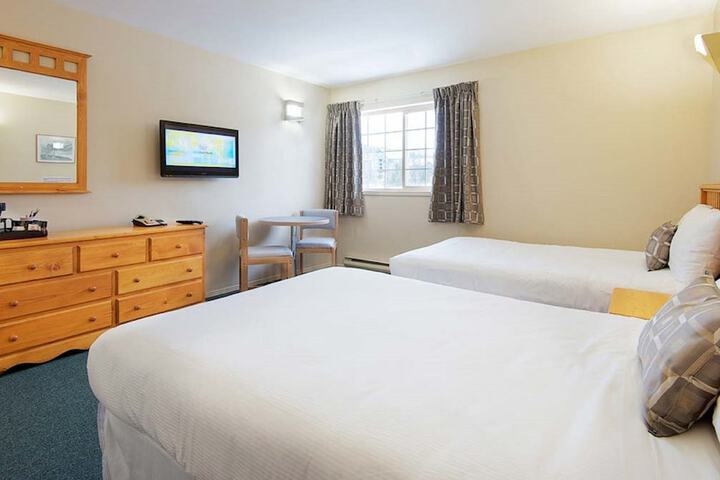 Room 5 of 24