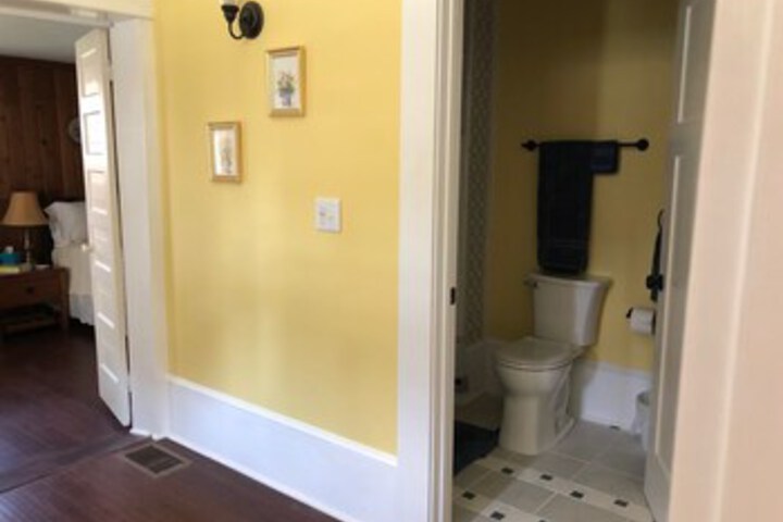 Room 5 of 52