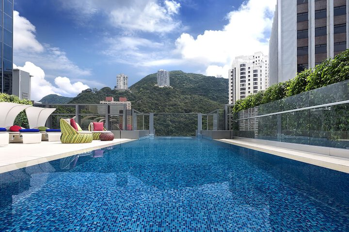 Pool 52 of 108