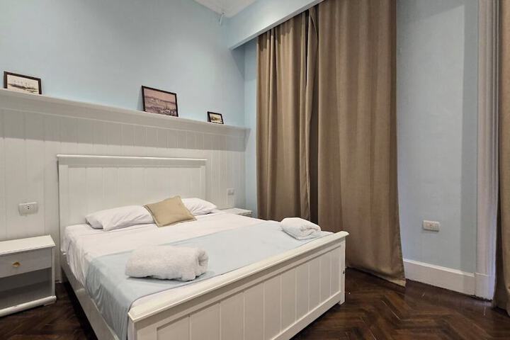 Room 43 of 81