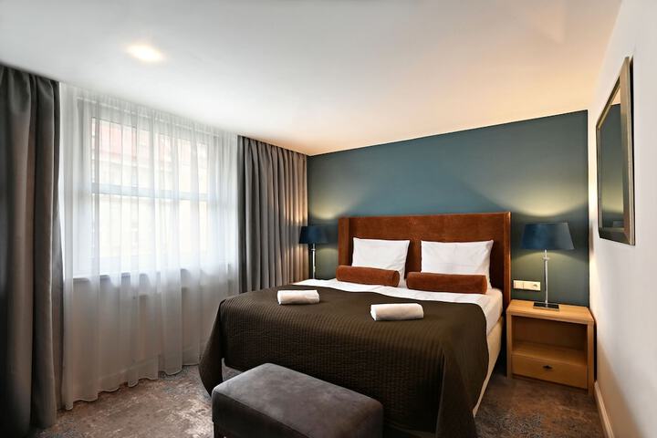 Room 22 of 46