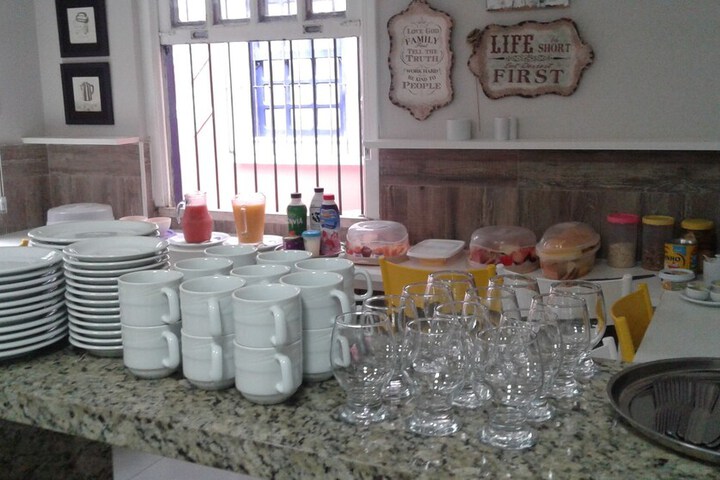 Breakfast/Coffee Service 27 of 40
