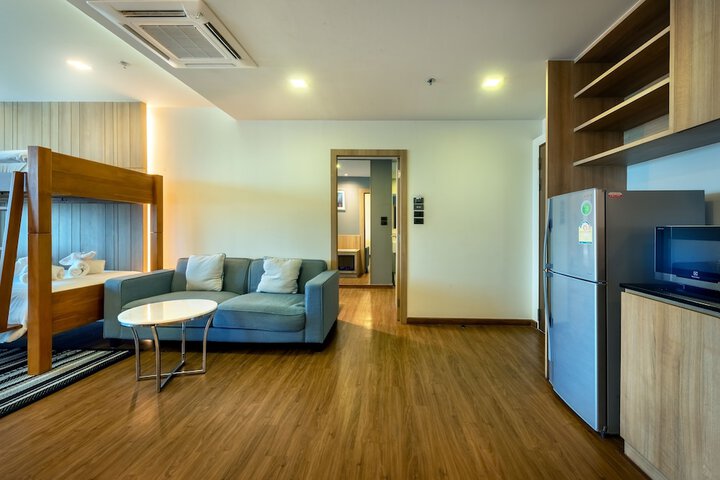 Room 46 of 169