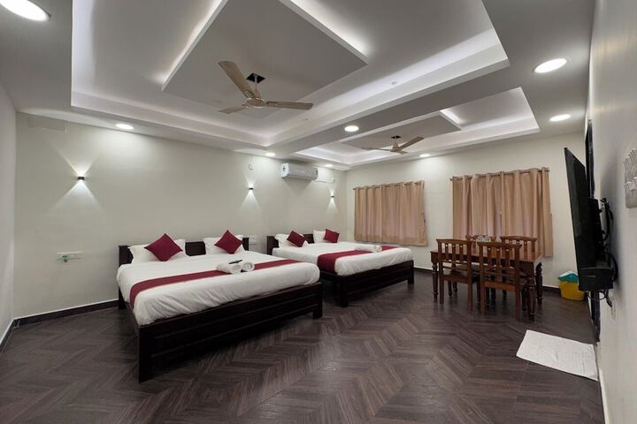 Room 16 of 39