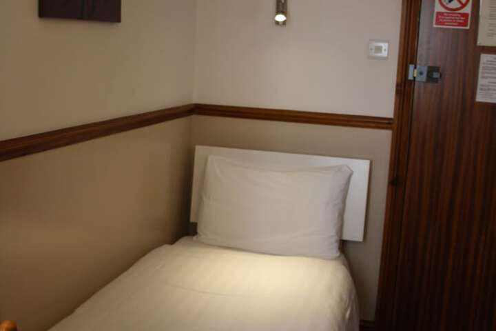 Room 14 of 52