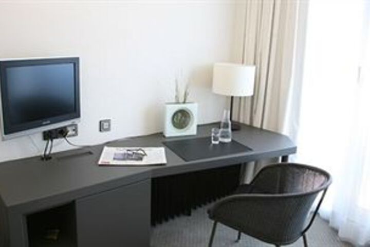 In-Room Business Center