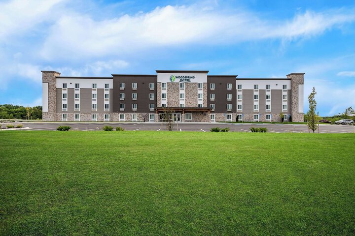 Woodspring Suites Kansas City Airport in Kansas City, MO
