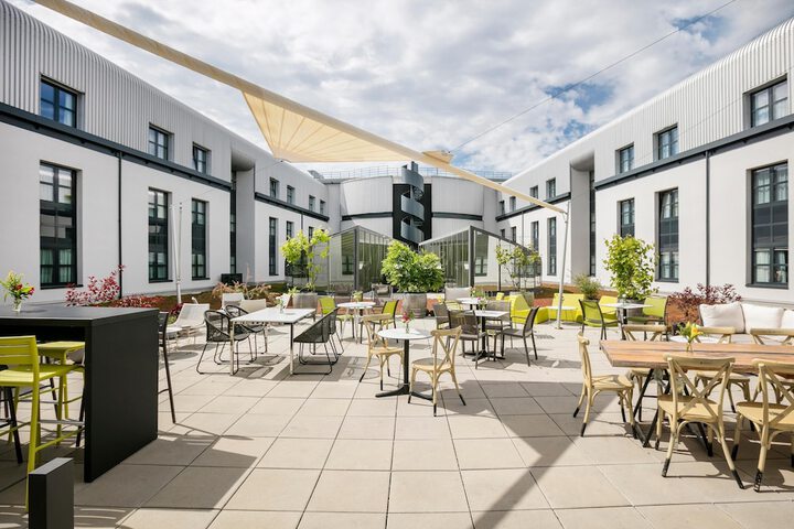 Terrace/Patio 90 of 93