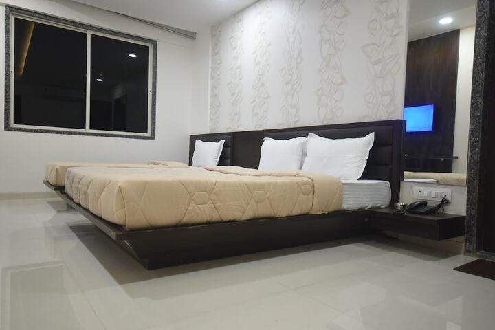Room 39 of 54